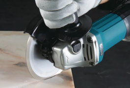Location outil Meuleuse d'angle filaire makita, ga5030rk, 720 w (livraison possible pendant le confinement) près de Alfortville
