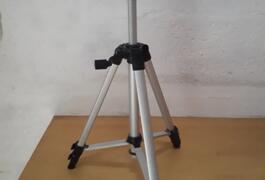 Location outil Niveau laser près de Saint-Nazaire
