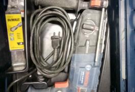 Location outil Perforateur bosch pro gbh2-28 près de Coulogne