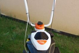 Location outil Motobineuse stihl mh585 près de Montois-la-Montagne