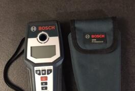 Location outil Détecteur matériaux pour perçage bosch gms 120 près de Voreppe