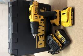 Location outil Perceuse / visseuse dewalt xrli-ion  18v avec coffret de perçage vissage près de Eaubonne