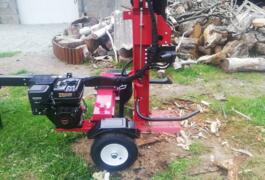 Location outil Fendeuse 37 tonnes tractable près de Briec