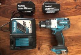 Location outil Perceuse/visseuse à percussion pro makita dhp 481 près de Montigny-sur-Loing