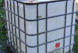 Location outil Cuve 1000 litres pour chantier près de Loriol-sur-Drôme