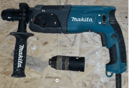 Location outil Burineur perforateur électrique Makita près de Saint-Méloir-des-Ondes