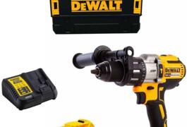 Location outil Perceuse visseuse à percussion sans fil dewalt dcd 996 près de Cogolin