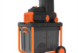 Location outil Broyeur de végétaux électrique black + decker begas5800 près de Bordeaux