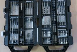 Location outil Coffret accessoires visseuse-perceuse près de Schirrhein