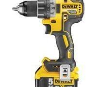 Location outil Location visseuse/perceuse dewalt , perceuse , visseuse sans fil , location de particulier près de Strasbourg