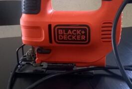 Location outil Scie sauteuse black et decker près de La Fare-les-Oliviers