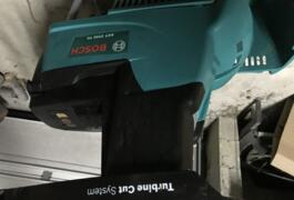 Location outil Broyeur à végétaux bosch axt 25 tc près de Rouans