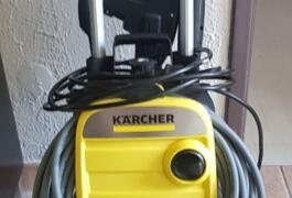 Location outil Nettoyeur haute pression karcher k7 de 180 bars près de Villeparisis
