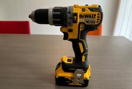Location outil Perceuse sans-fil Dewalt près de Suresnes