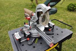 Location outil Scie à onglet radiale metabo, 216 mm, 1500 w près de Romagné