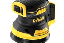 Location outil Ponceuse électrique Dewalt près de Torreilles
