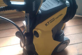 Location outil Nettoyeur haute pression électrique Karcher près de Meaux
