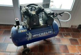Location outil Compresseur électrique près de Saint-Laurent-Médoc