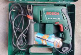 Location outil Perceuse à percussion électrique Bosch près de Bourges