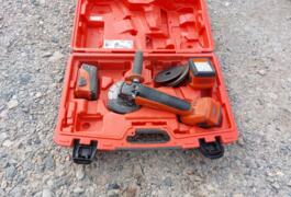 Location outil Meuleuse disqueuse sans-fil Hilti près de Le Poinçonnet
