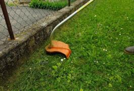 Location outil Débroussailleuse électrique Stihl près de Voiron