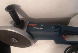 Location outil Lapidaire 230mm Bosch près de Perpignan