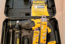 Location outil Burineur perforateur électrique Dewalt près de Chartres