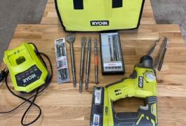 Location outil Burineur perforateur électrique Ryobi près de Sevrier
