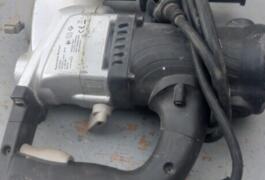 Location outil Perforateur burineur électrique près de La Ferté-en-Ouche