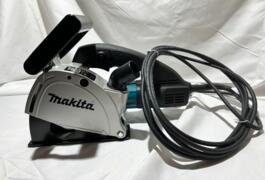 Location outil Rainureuse électrique Makita près de Dauendorf