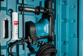 Location outil Burineur perforateur électrique Makita près de Dauendorf