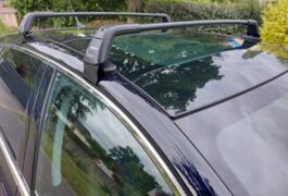 Location outil Barres de toit Peugeot 308  près de Saint-Berthevin