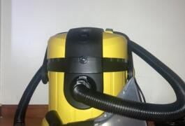 Location outil Aspirateur eau poussière électrique Karcher près de Lognes