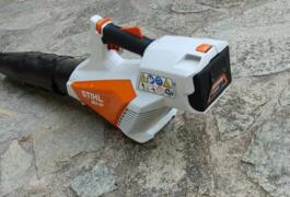 Location outil Souffleur électrique Stihl près de Cavalaire-sur-Mer