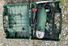 Location outil Meuleuse électrique Bosch près de Aubusson