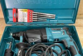 Location outil Perforateur burineur électrique Makita près de Creuzier-le-Vieux