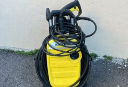 Location outil Nettoyeur haute pression électrique Karcher près de Carros