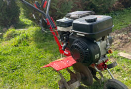 Location outil Motobineuse thermique 60cm  près de Malicorne