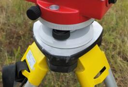 Location outil Niveau laser  Leica près de Langon