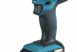 Location outil Perceuse sans-fil Makita près de Vénissieux