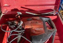 Location outil Perforateur électrique Hilti près de Restinclières