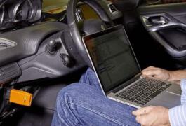 Location outil Valise diagnostic électrique près de Servian