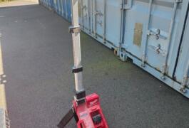 Location outil Lampe de Chantier Autonome  Milwaukee près de Lanester
