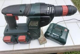 Location outil Perforateur burineur électrique Metabo près de Epiry