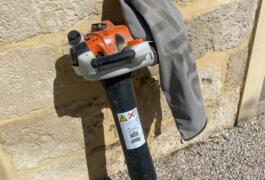 Location outil Aspirateur souffleur thermique Stihl près de Restinclières