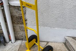 Location outil Diable manutention gerbeur près de Épinay-sur-Orge