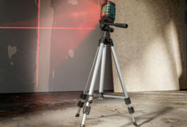 Location outil Niveau laser  Parkside près de Marcoussis