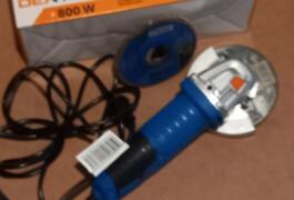 Location outil Meuleuse électrique près de Firminy