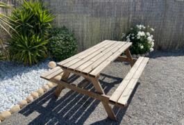 Location outil Table de réception  près de Gignac-la-Nerthe