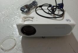 Location outil Location vidéoprojecteur Full HD HDMI VGA compatible PC MAC USB PS4 PS5 près de Toulouse